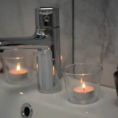 Lägenhetshotell Rose Erela