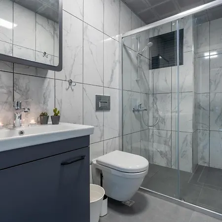 Rose Erela Apart-hotel