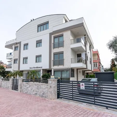 Rose Erela Apart-hotel